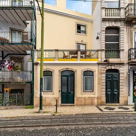 Whome Experience Like A Local In Alfama Apartament *
